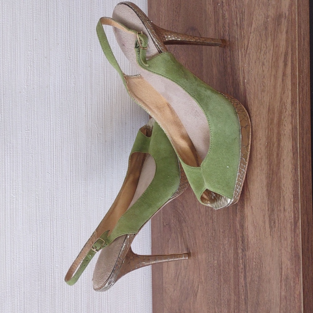 Celery Green Peep-Toe Slingback Women Shoes - Size 7.5